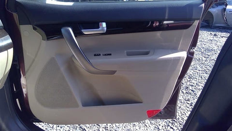 SORENTO   2015 Front Door Trim Panel 4595030