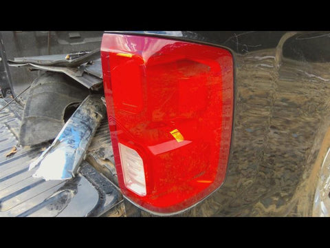 Passenger Tail Light With LED Fits 1618 SILVERADO 1500 PICKUP 4697300