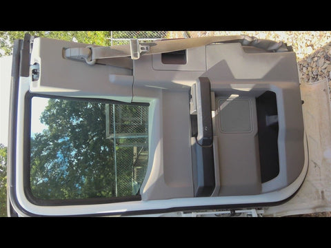 F150      2017 Door Trim Panel Rear 4757930