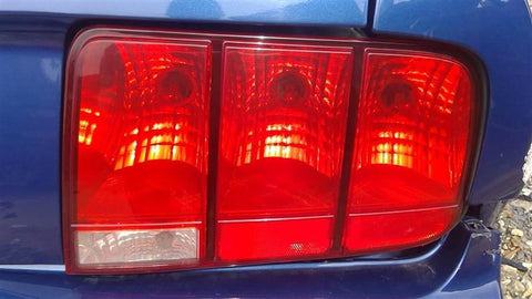 Passenger Right Tail Light Fits 0509 MUSTANG 4568000