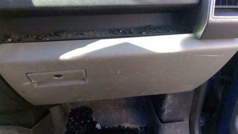 F150      2018 Glove Box 4623760