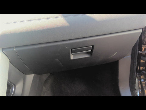 EVOQUE    2013 Glove Box 4755820