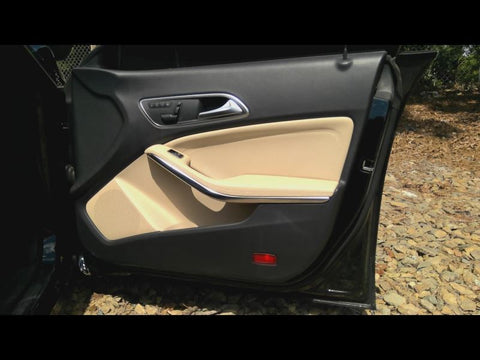 CLA250    2014 Front Door Trim Panel 4695590
