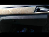 E350      2010 Glove Box 3355130