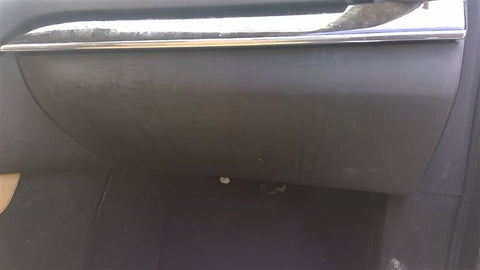 XC90      2018 Glove Box 4576290