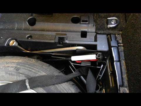 RANGE ROV 2003 Jack 330752 AND TOOLS!0