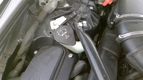 Wash Reservoir Headlamp Washers Fits 1219 BMW 640i 3400820