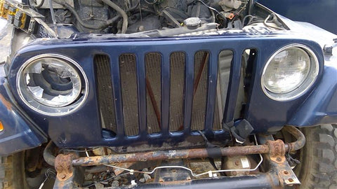 Grille Fits 97-06 WRANGLER 3598040