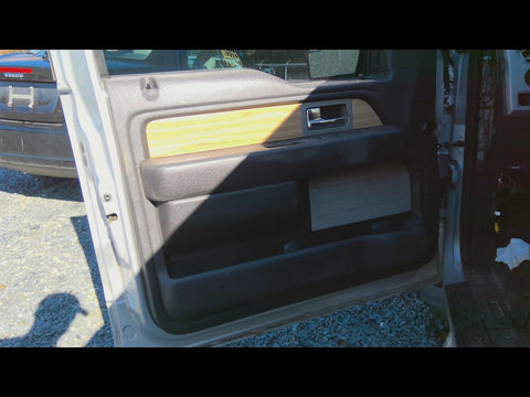 F150      2011 Front Door Trim Panel 4714430