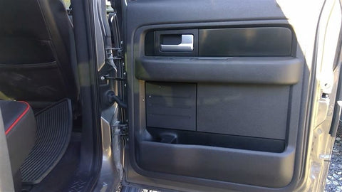 F150      2014 Door Trim Panel Rear 3581610