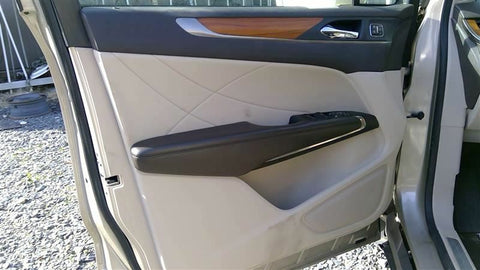 MKC       2017 Front Door Trim Panel 3454970