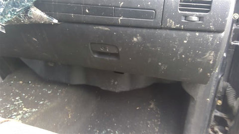 SILV15NEW 2007 Glove Box 4574370