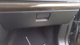 LR2       2014 Glove Box 458815