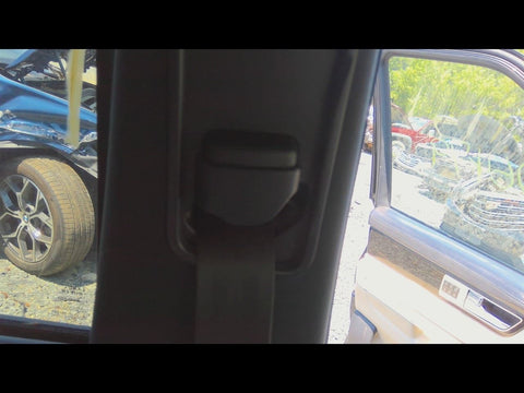 Seat Belt Front Bucket Seat Driver Retractor Fits 10-16 LR4 4743480