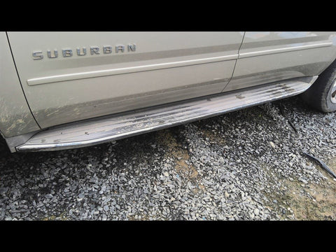 SUBURBN15 2015 Running Board 477197  ONE SIDE ONLY!0