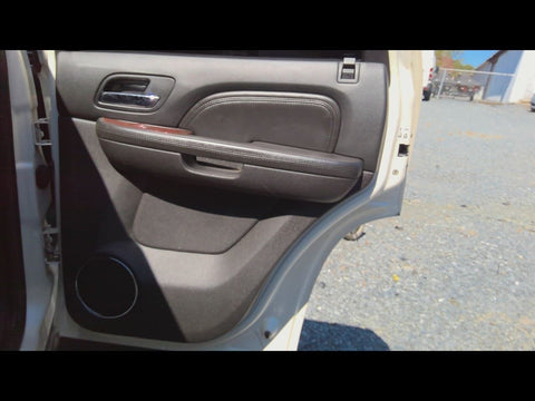 ESCALADE  2009 Door Trim Panel Rear 4733130