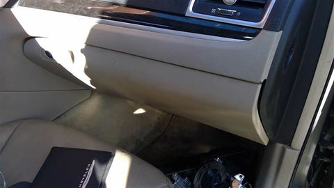 300       2012 Glove Box 3378190