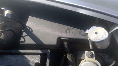 Fuse Box Engine Sedan Fits 05-09 VOLVO 60 SERIES 3411000