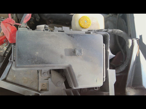 Fuse Box Engine Fits 0507 DAKOTA 4730510