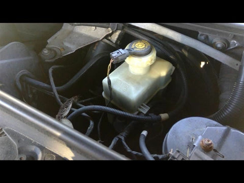 Brake Master Cylinder Fits 03-05 RANGE ROVER 3307440