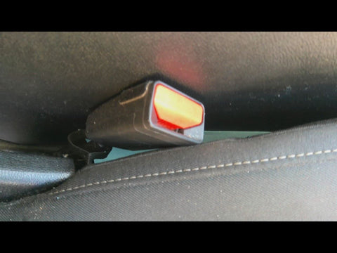 Seat Belt Front Passenger Buckle Fits 15-22 CANYON 4789720