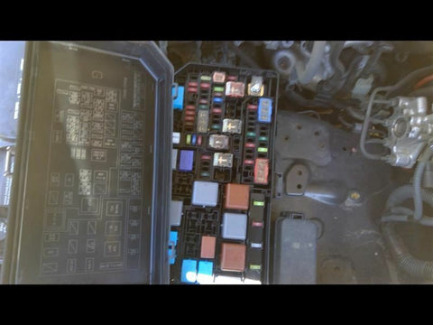 Fuse Box Engine Thru 9/11 Fits 1011 4 RUNNER 3240130