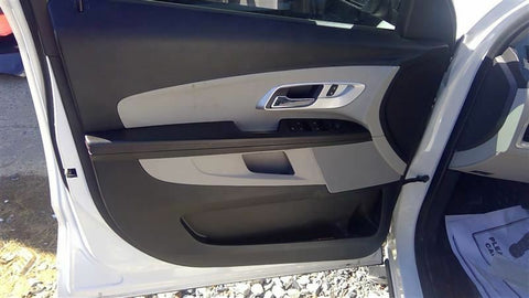 EQUINOX   2015 Front Door Trim Panel 3442640