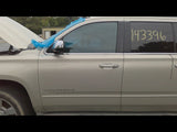 Driver Left Front Door Fits 1520 SUBURBAN 1500 4771710