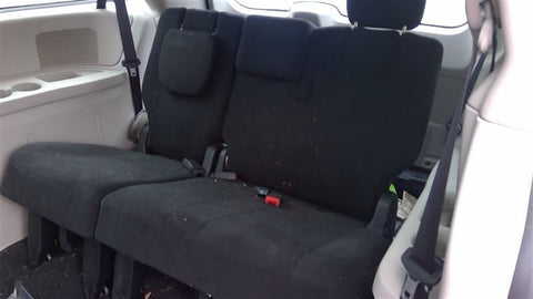 CARAVAN   2013 Third Seat Station Wagon  Van 3428030