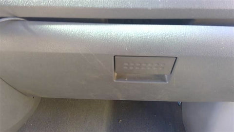 RAM1500   2006 Glove Box 3441310