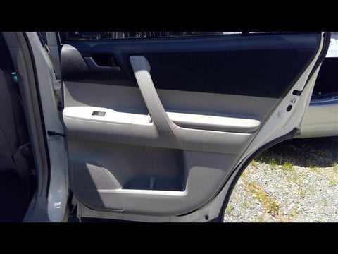 HIGHLANDR 2013 Door Trim Panel Rear 3249830