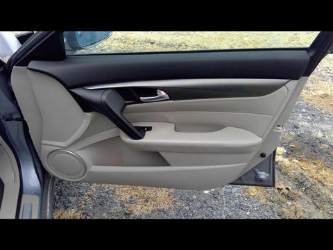 TL        2012 Front Door Trim Panel 3345880