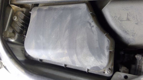 Passenger Fuse Box Engine Compartment Fits 1118 AUDI A8 4680050