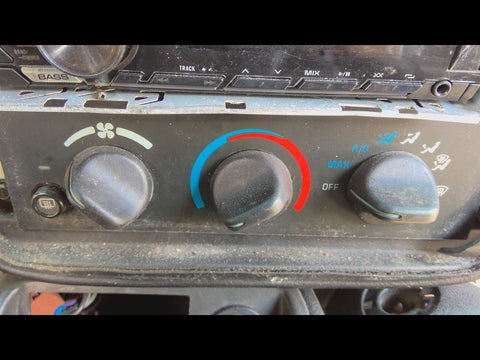 Temperature Control With Rear Defrost Fits 0002 CAMARO 4781910