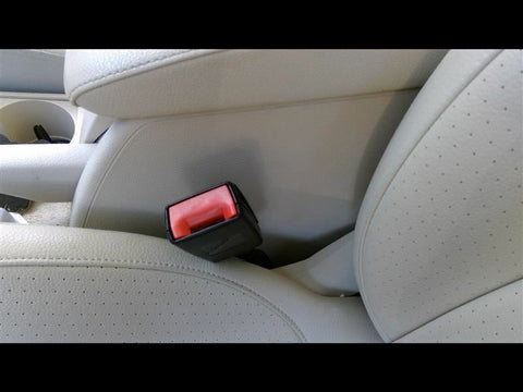 Seat Belt Front Hatchback Bucket Seat 4 Door Driver Fits 1014 GOLF 3353060
