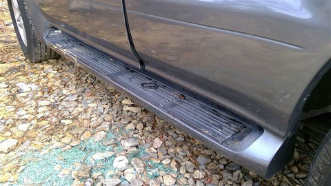 GX470     2004 Running Board 346484  ONE SIDE ONLY!
