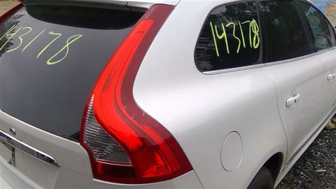 Passenger Right Tail Light Quarter Mounted Fits 14-17 VOLVO XC60 458910