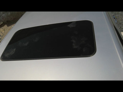 Assembly Roof Glass Fits 17-22 G90 4744860