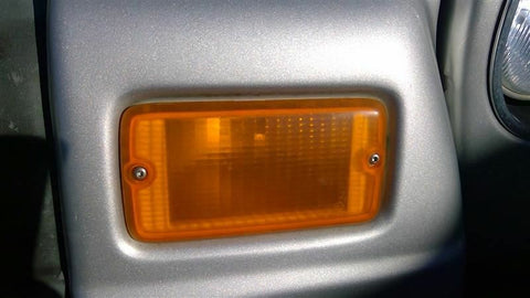 Passenger Corner/Park Light Park Lamp-turn Signal Fits 01-06 WRANGLER 3441780