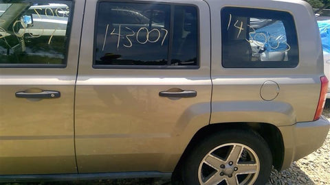 Driver Rear Side Door Light Tint Fits 0710 PATRIOT 3517100