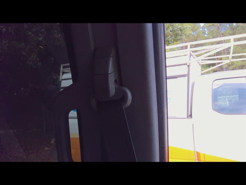 Seat Belt Front Bench Seat Split 40/20/40 Fits 11 FORD F250SD PICKUP 4754830