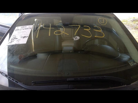 Windshield Glass Heated Fits 0915 XF 3289840
