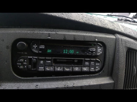 Audio Equipment Radio Receiver Radio Am-fm-cassette Fits 02-07 CARAVAN 332860