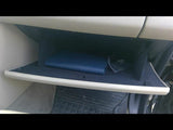 LR4       2012 Glove Box 3373951