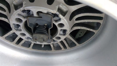 GX470     2004 Spare Wheel Carrier 3465200