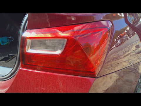 Passenger Tail Light Outer Quarter Panel Mounted LED Fits 1618 MALIBU 4764890