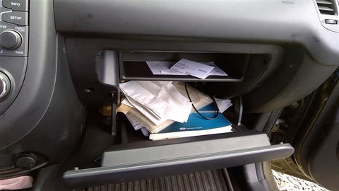 SOUL      2013 Glove Box 3560590