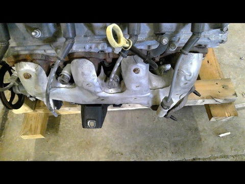 Driver Exhaust Manifold Classic Style Fits 14-19 SILVERADO 1500 PICKUP 3363060