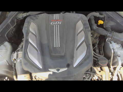 G90       2017 Engine Cover 4744260