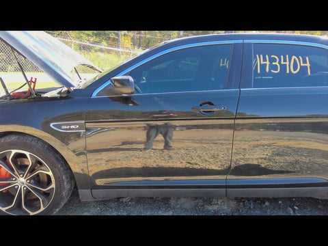 Driver Front Door Electric Limited Fits 1019 TAURUS 4777010